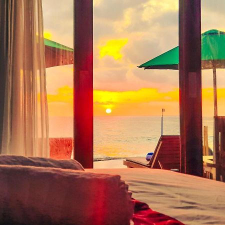 Juan Beach Bungalow Batununggul エクステリア 写真