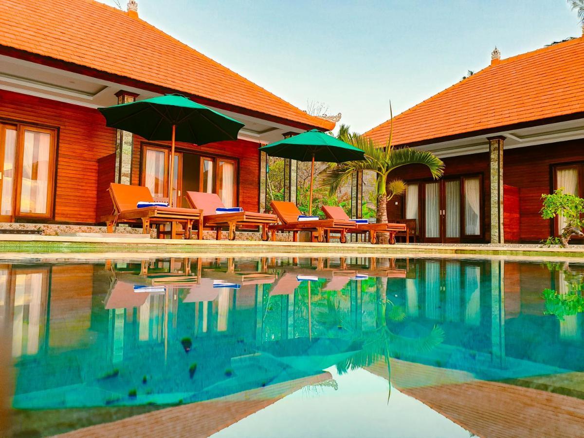 Juan Beach Bungalow Batununggul エクステリア 写真