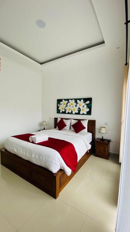 Juan Beach Bungalow Batununggul エクステリア 写真