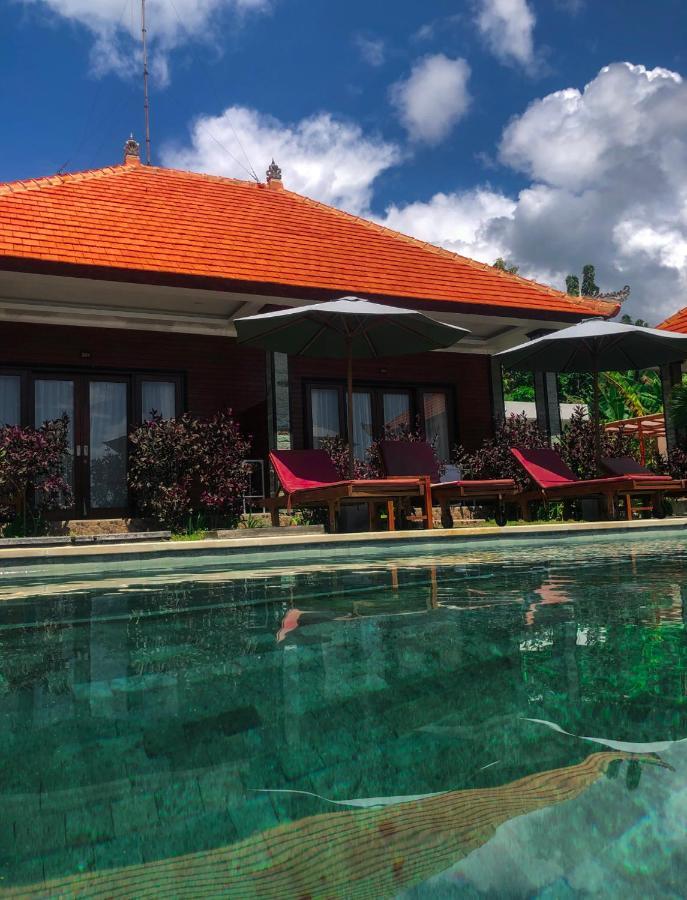 Juan Beach Bungalow Batununggul エクステリア 写真